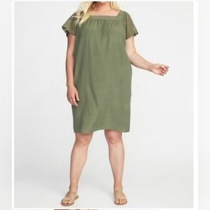 Old Navy XL Crochet Sleeve Square Neck Shift Dress in Olive Green